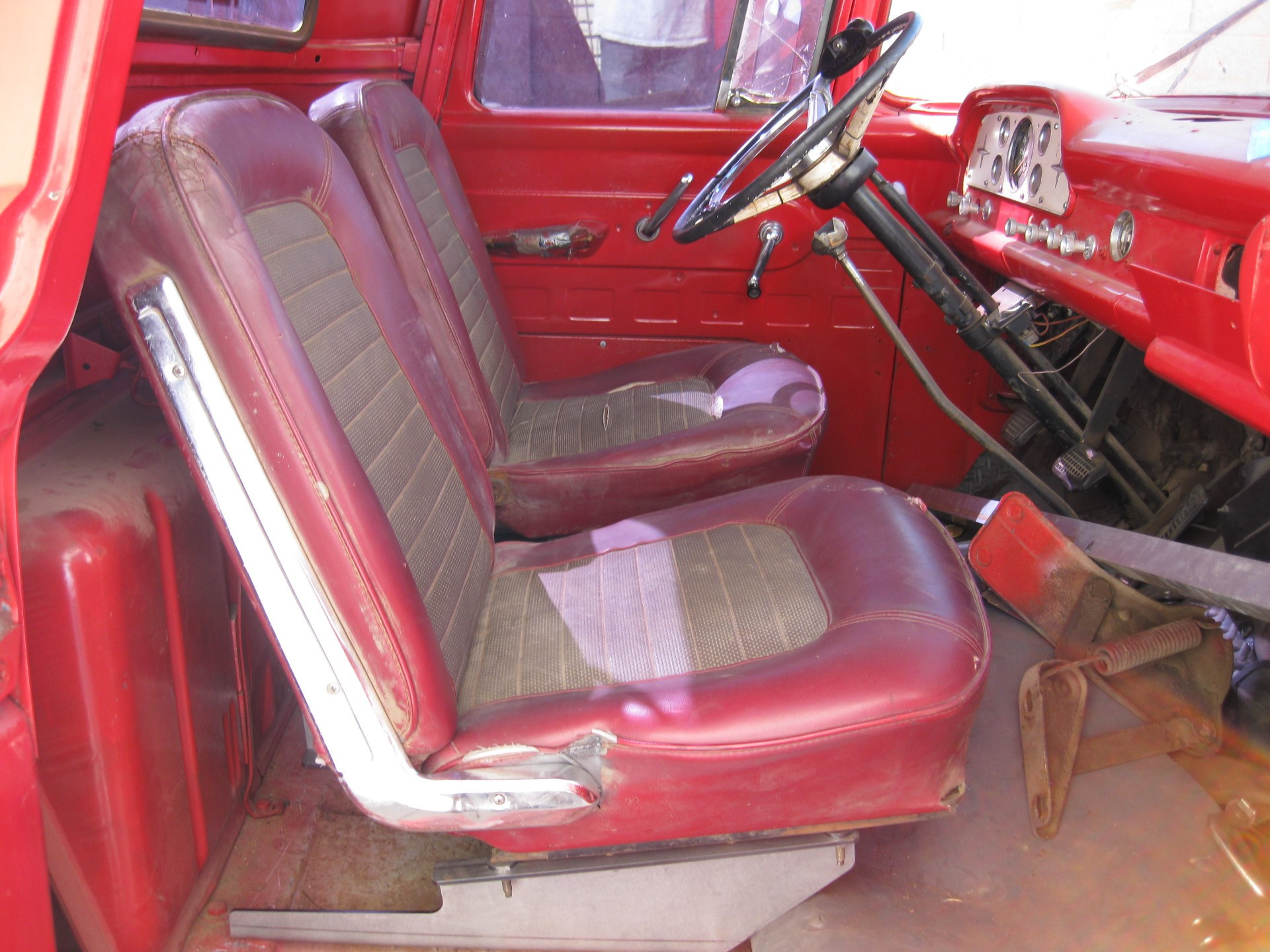 5760 FSeries Bucket Seat Brackets