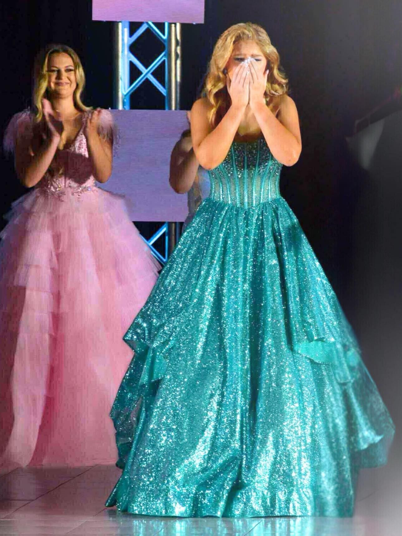 Home [www.pureinternationalpageants.com]