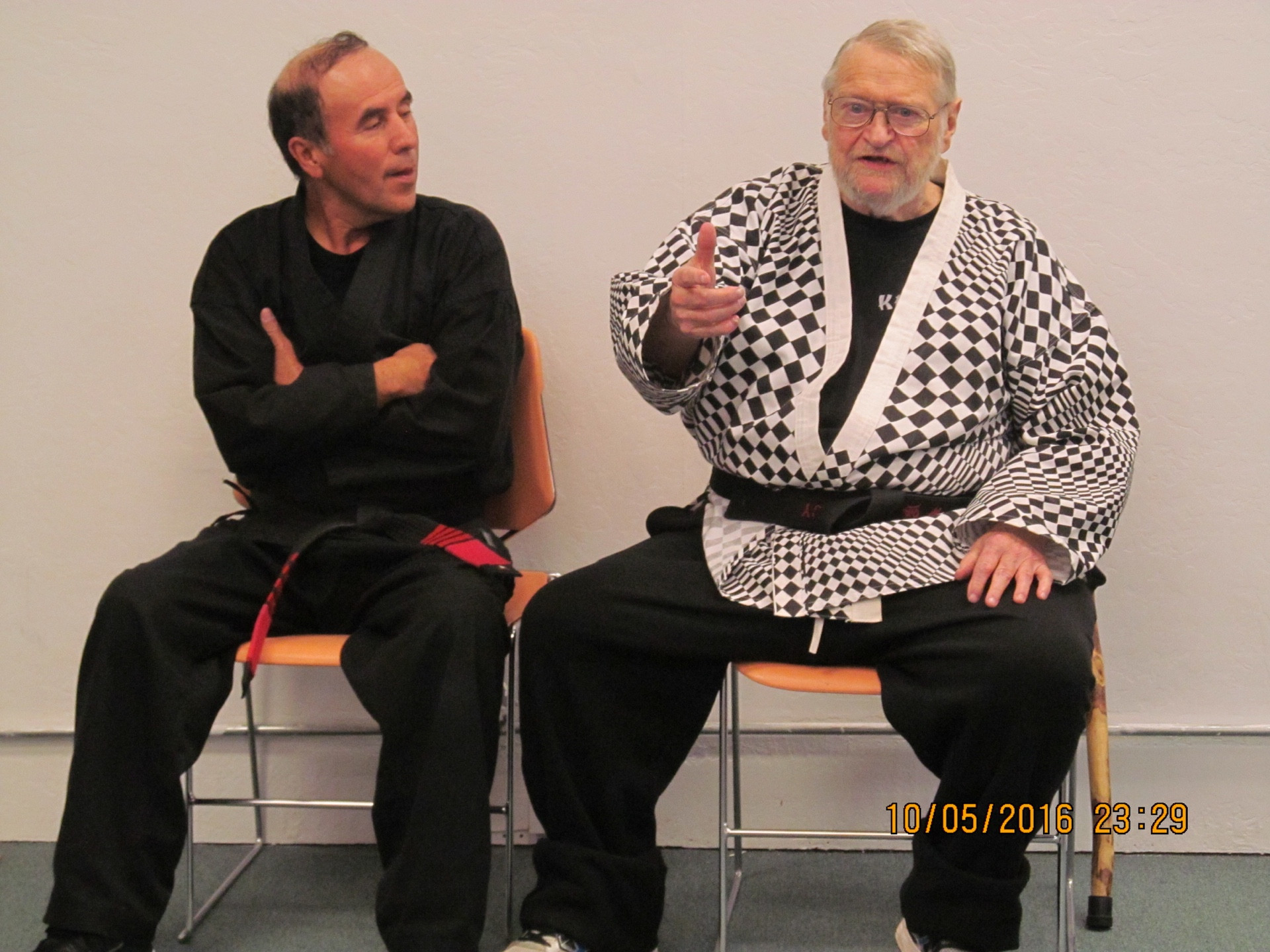 Al Tracy in a senior-instructor discussion