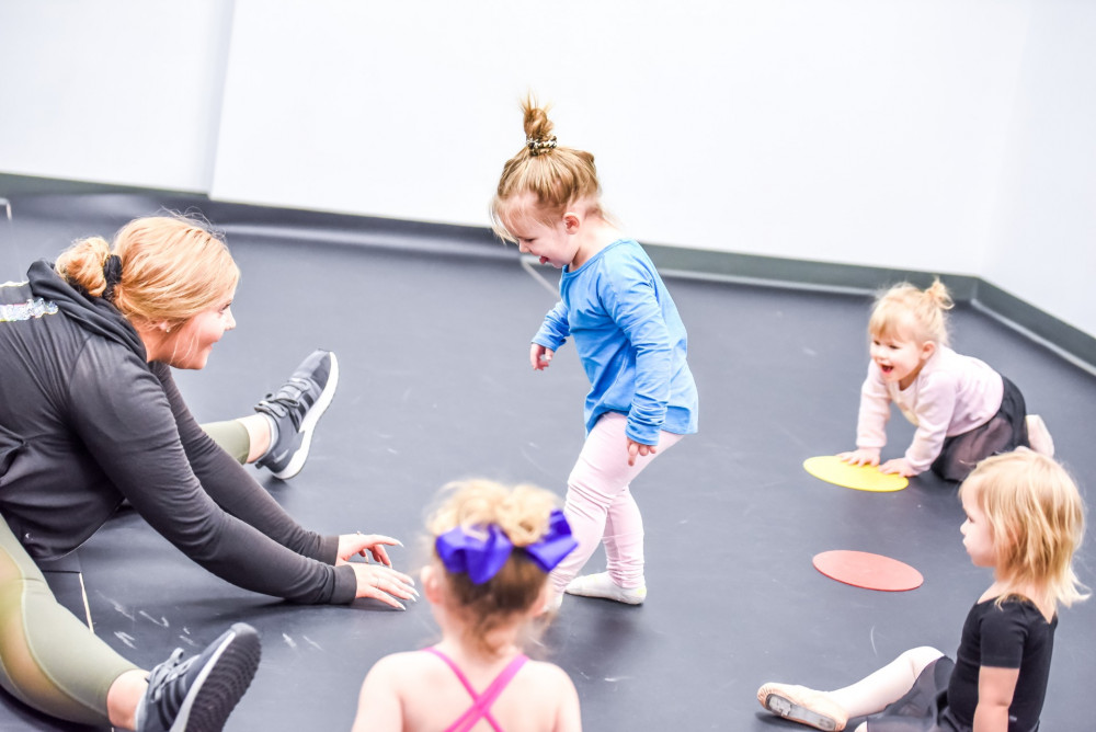 Ohio Dance Studio | Sign Up For Dance Classes for Kids, Teens, & Adults -  Art in Motion School of Dance