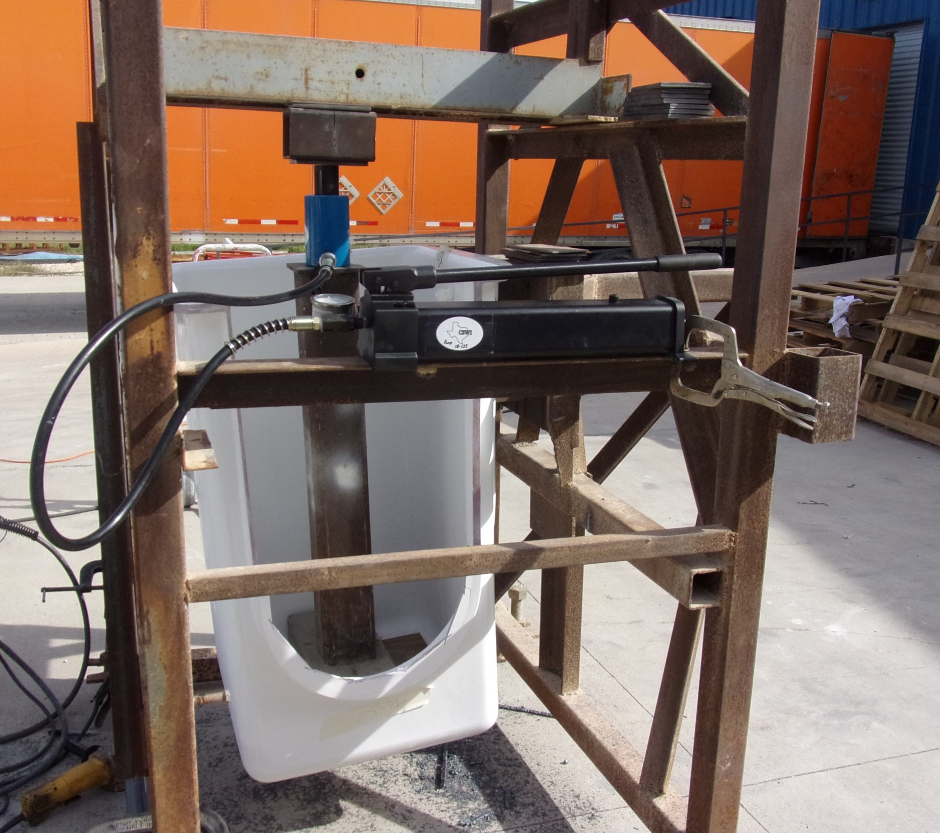 Anchor Bolt Pull Testing, Anchor rod pull testing texas, Anchor Rod Pull out testing, texas