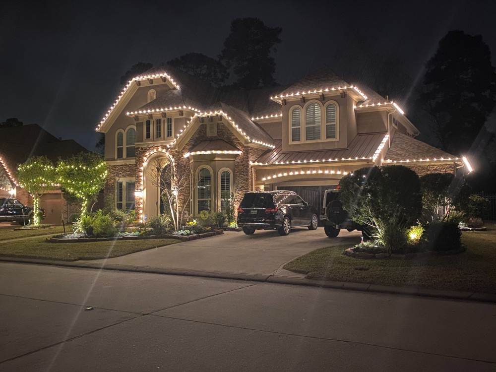 Houston Area Residential Christmas Lighting Packages
