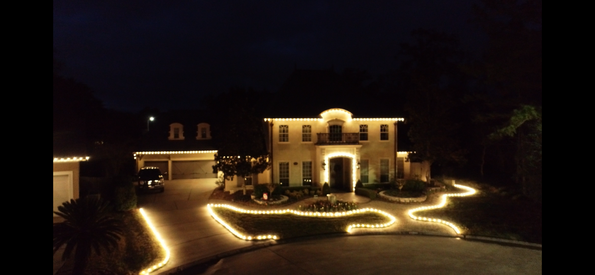 Houston Area Residential Christmas Lighting Packages