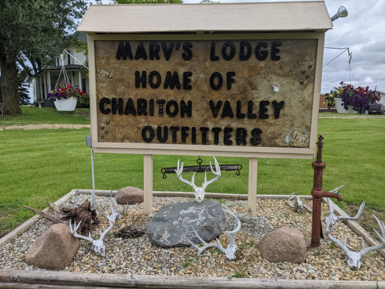 Chariton Valley Outfitters South Central Iowa Trophy Whitetail Deer Hunts