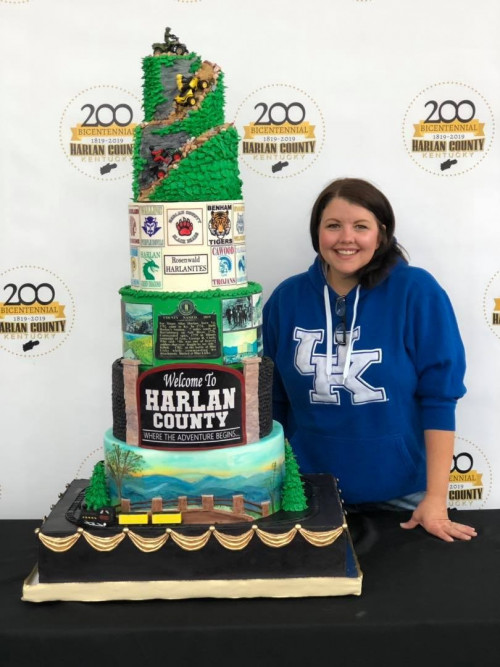 Best cakes and custom baked goods in Central Kentucky!