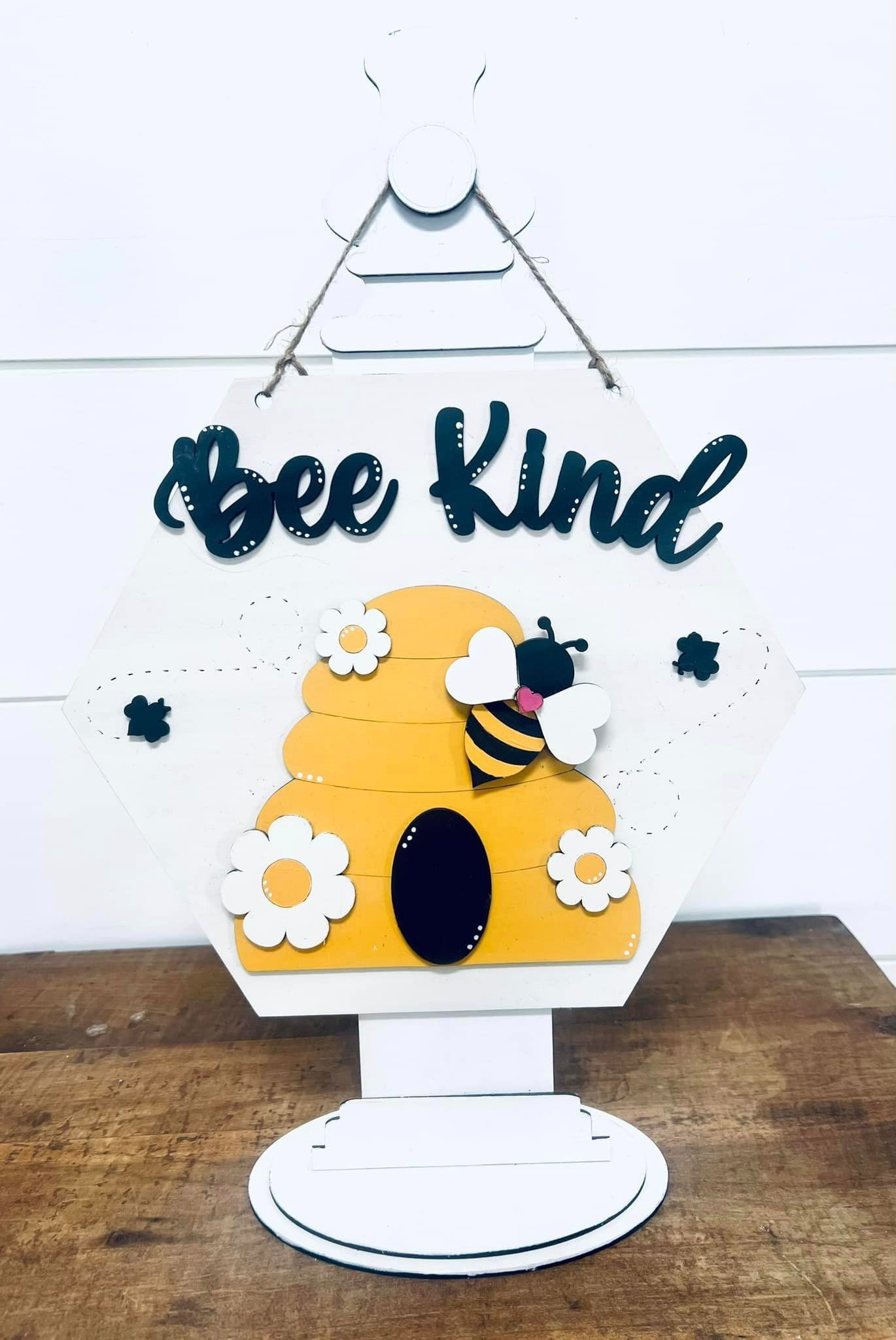 Mini Beehive Farmhouse Bee Tiered Tray Decor Spring Summer Shelf Sitter Coffee Bar Kitchen Table Bumble Bee Home Decorations, Style A