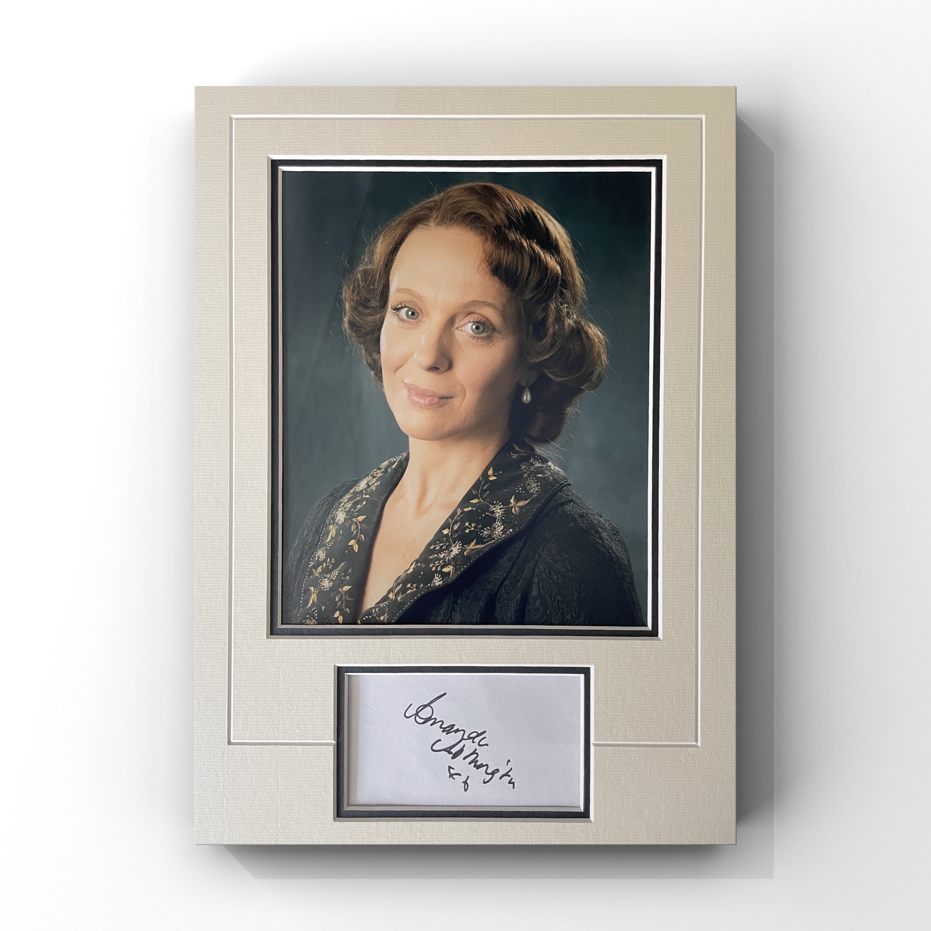 Amanda Abbington - British Actress Signed Display 