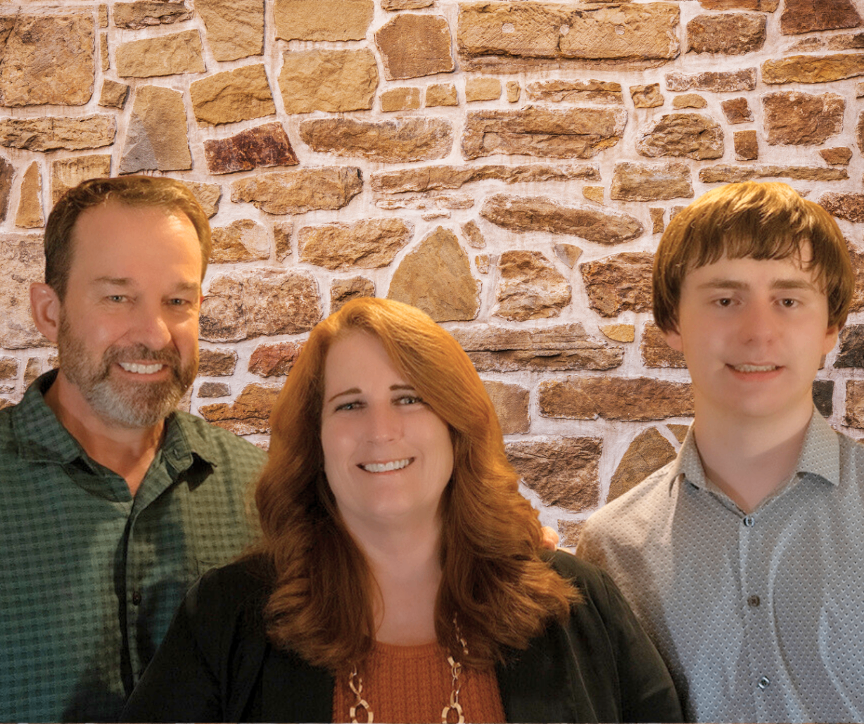 Ronda Peterson with family
