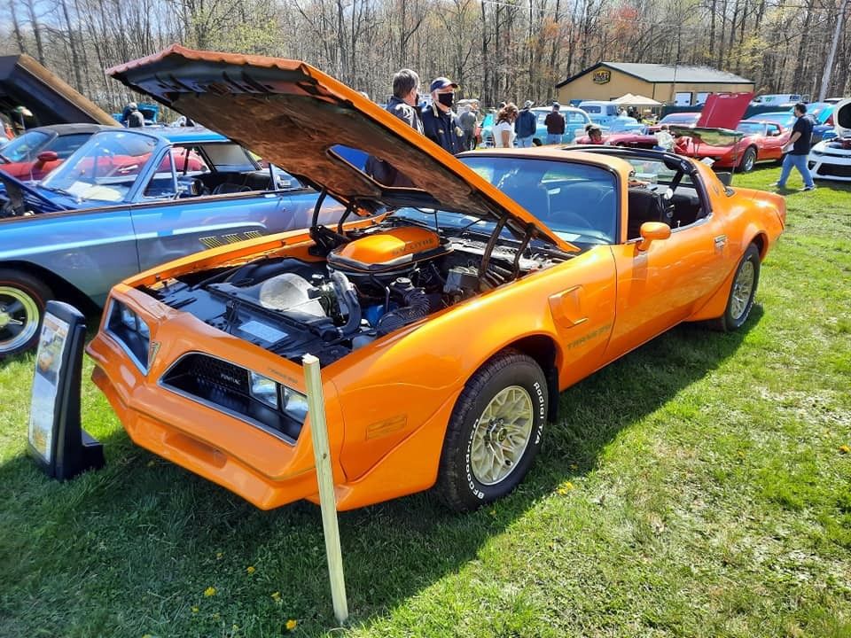 Apr 18 Karl Meys Extra 3
