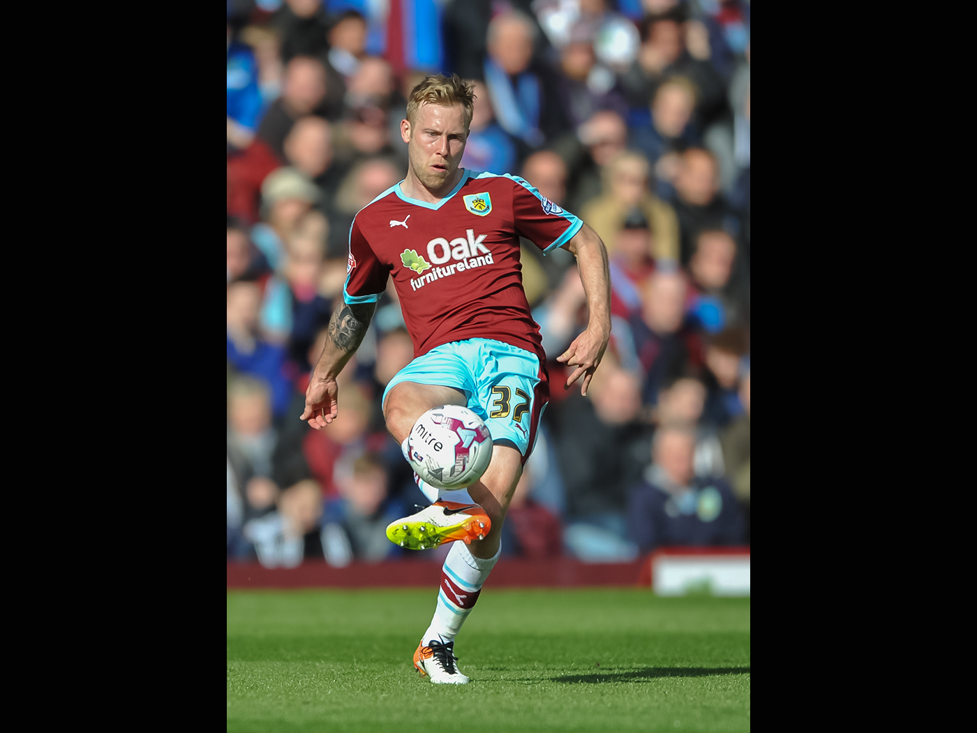 Scott Arfield during Burnley FC's promotion win v Queens Park Rangers