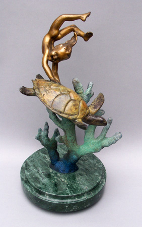 sea turtle sculpture