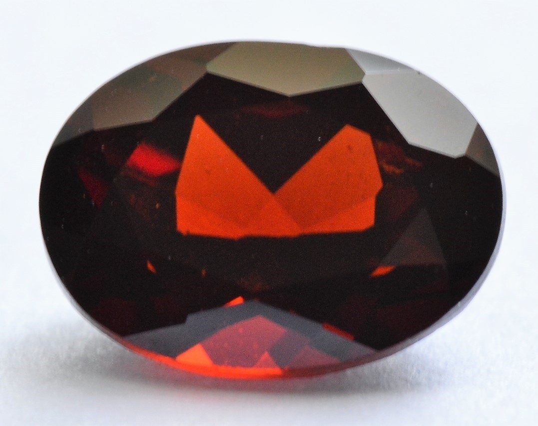 Pyralspite Garnets: Almandine, Pyrope & Spessartine