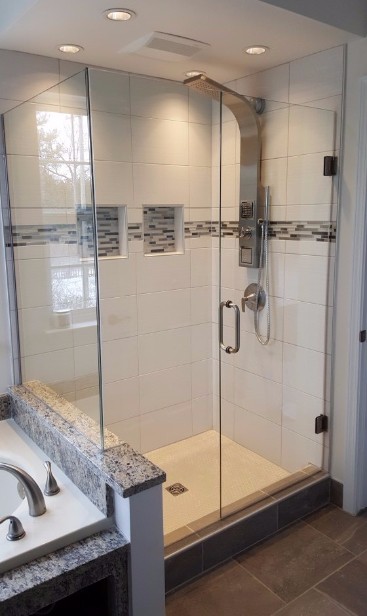 Euro Shower Doors Michigan, Euro Shower Door Images google, Euro Shower Door Pictures, Frameless Shower doors Michigan, Shower Doors Michigan, Euro Shower doors, Euro Shower doors Michigan, Seamless Shower Doors, Shower Glass, 