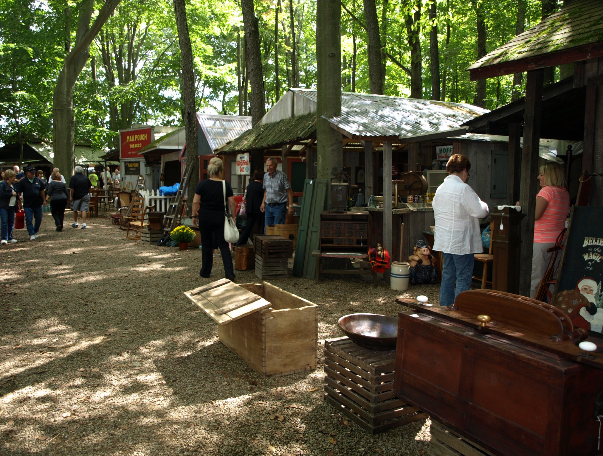 2021 Antiques in the Woods and Antique Show Columbiana, OH