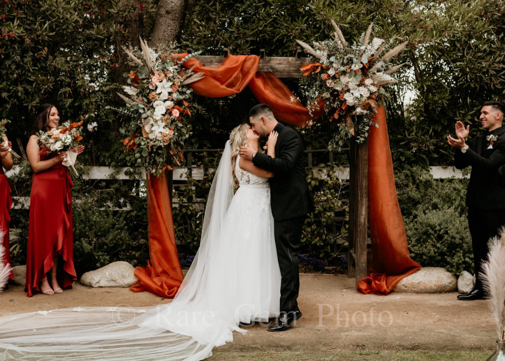 An All Inclusive Event at Red Horse Barn